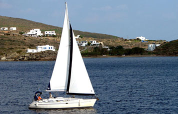 Voyage avec un bateau à Sifnos